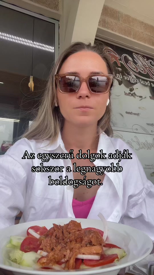 🤸🏼♀️💆🏽♀️